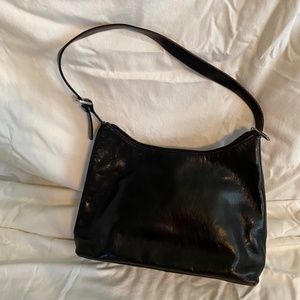 Nice over the shoulder